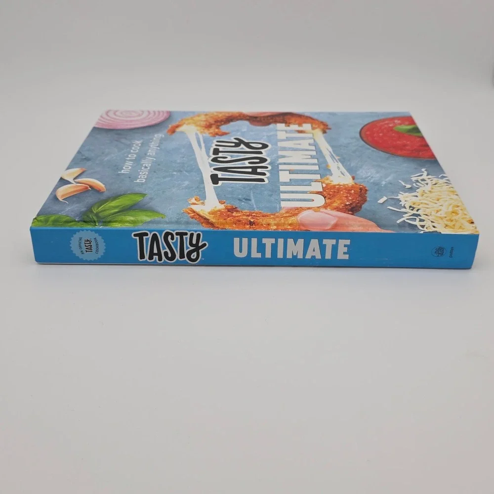 Tasty Ultimate Cookbook Hardcover BuzzFeed 150 Recipes How to‎ Cook Anything New